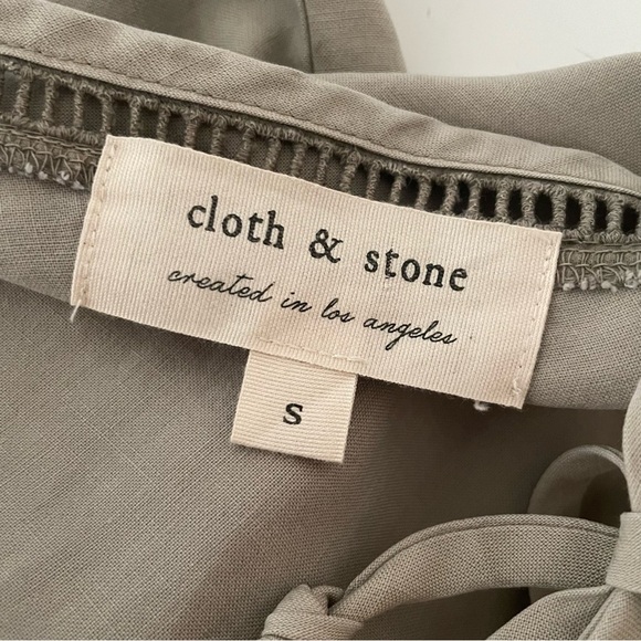 CLOTH & STONE Crossback Crochet Trim Jumpsuit size S - Picture 10 of 16